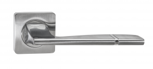 Ручка дверная "Риволи" на 02 розетке - фото 80457