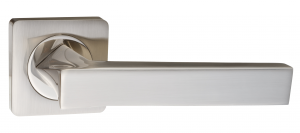 Ручка дверная "Равенна" на 02 розетке - фото 80799